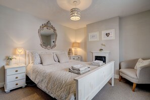 2 quartos, ferros/tábuas de passar roupa, Wi-Fi de cortesia