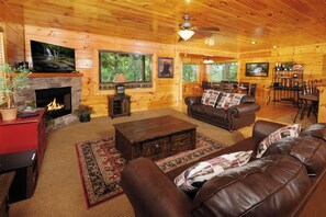 Smart-TV, Kamin, Videospiele