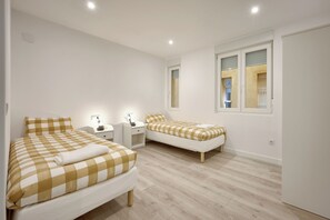 4 habitaciones y ropa de cama