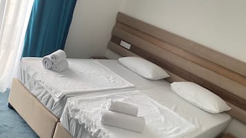 Comfort Double Room | Pillow-top beds, desk, laptop workspace, free WiFi