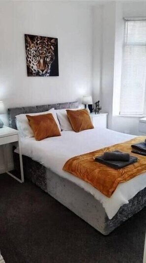 3 bedrooms, WiFi, bed sheets - Finsbury Workstays UK (Middlesbrough)