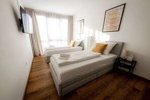 1 bedroom, WiFi, bed sheets