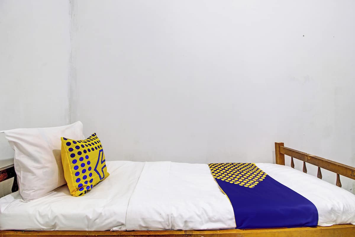 Habitación individual | Escritorio, wifi gratis y ropa de cama