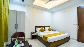 1 bedroom, premium bedding, individually decorated