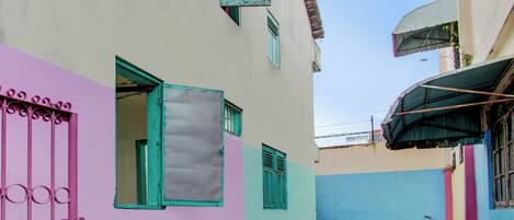 ด้านหน้าที่พัก