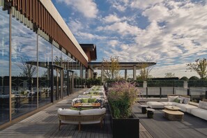 3 Restaurants, Frühstück, Mittagessen, Abendessen, internationale Küche