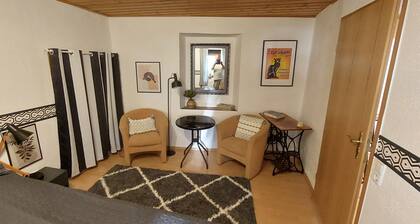 Cozy studio in a preferred location