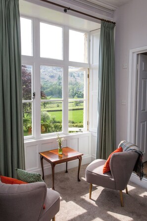 Hypo-allergenic bedding, individually decorated, individually furnished - Lancrigg (Ambleside)