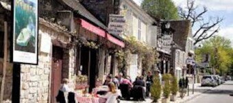 Family house in center village near Forest 