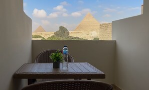 Panoramic-Doppel- oder -Zweibettzimmer, Balkon | Ausblick vom Zimmer