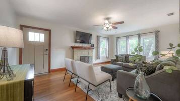 Televisio, työhuone