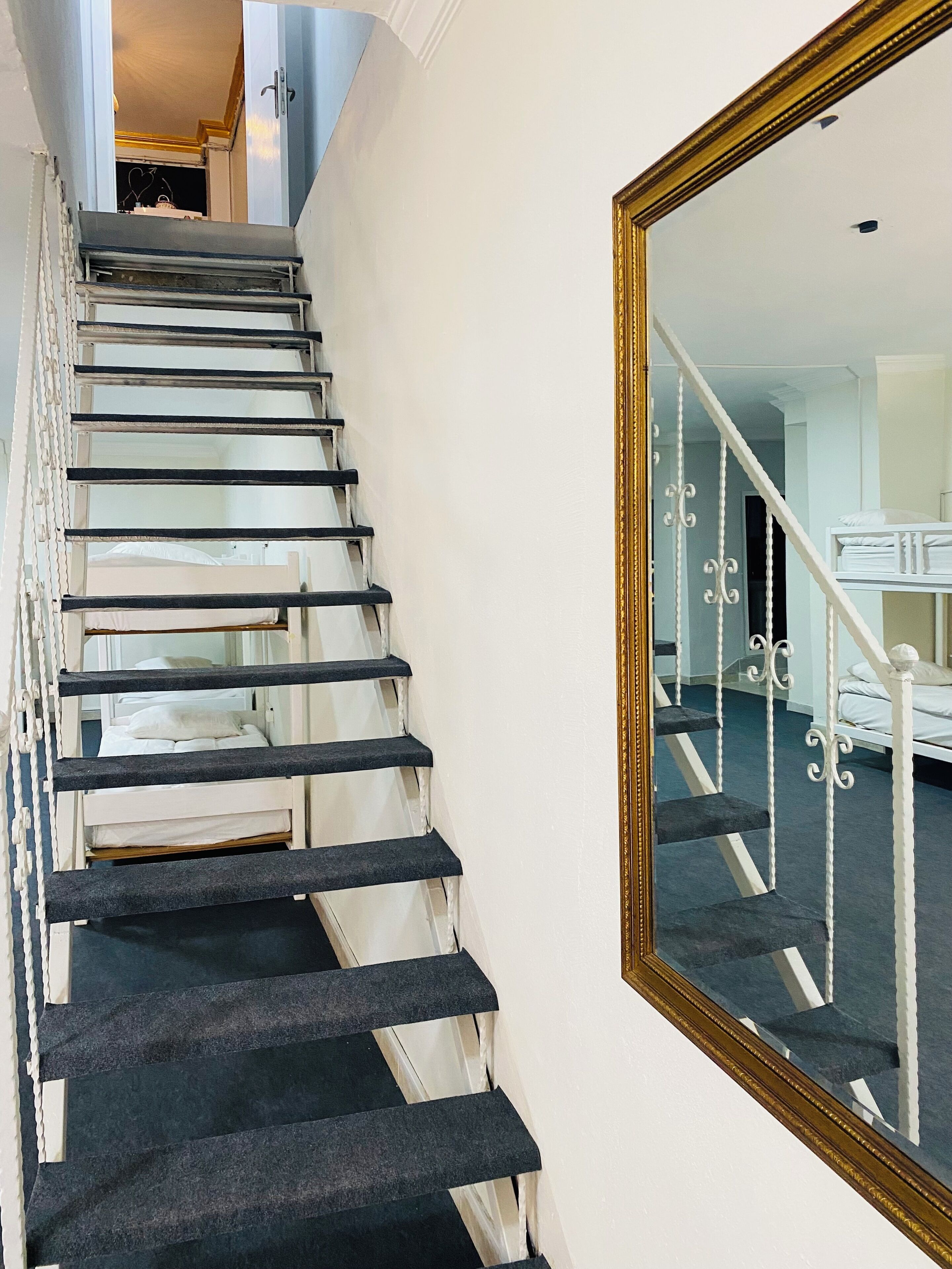 Economy-svefnskáli | Rúmföt af bestu gerð, öryggishólf í herbergi, hljóðeinangrun