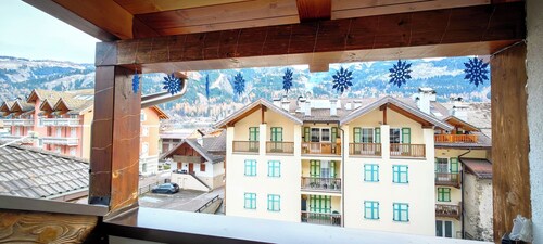 THREE-ROOM DUPLEX IN THE ATTIC IN THE HEART OF VAL DI FIEMME