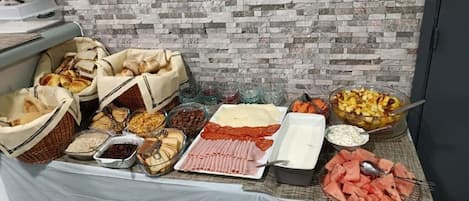 تناول الطعام