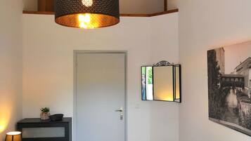 1 makuuhuone, silitysrauta/-lauta, vauvan matkasÀnky, ilmainen Wi-Fi