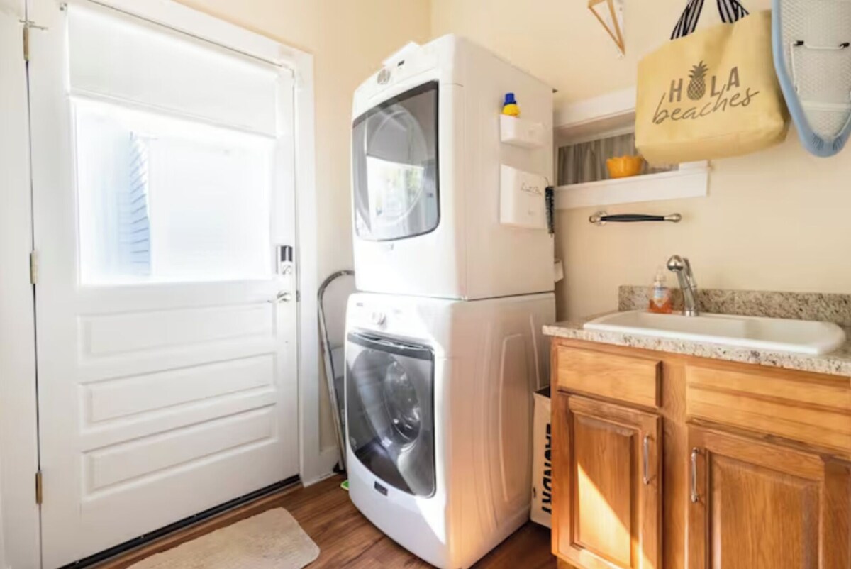 Photo 17 of Historic Full House 2min walk to Historic Downtown with 75" 8K TV & Gas Grill
