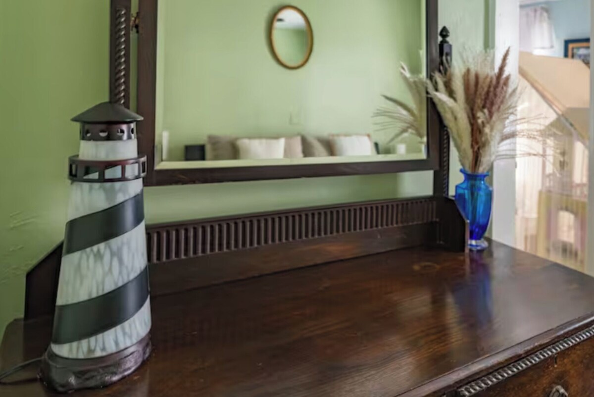 Photo 9 of Historic Full House 2min walk to Historic Downtown with 75" 8K TV & Gas Grill