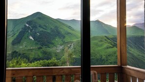Suite | View from room - Gudauri Inn (Kazbegi)