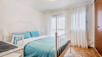 2 chambres, fer et planche Ă repasser, lit parapluie, Wi-Fi gratuit