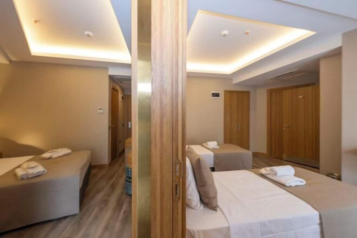 Minibar, caja de seguridad en la habitación y sistema de insonorización 