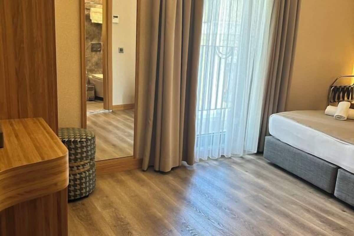 1 bedroom, minibar, in-room safe, soundproofing