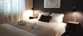 Cosy apartment in the centre of Szekesfehervar with beautiful green garden.