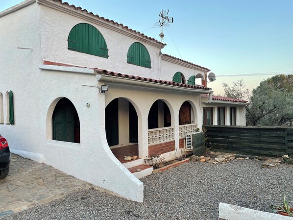 Exterior