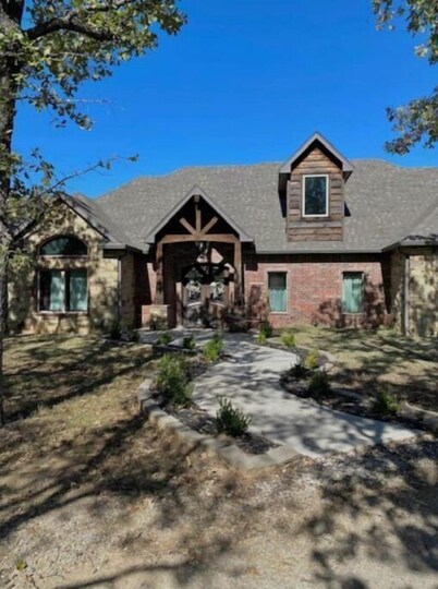 Beautiful wooded acreage minutes from Lake Murray