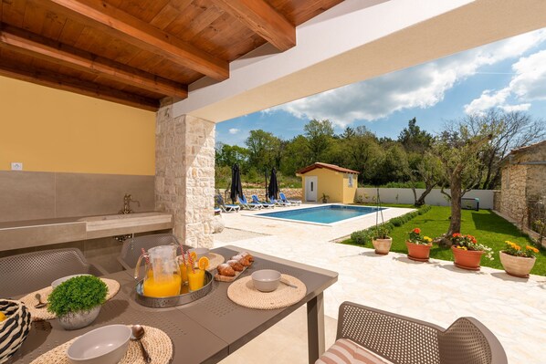 Villa | 3 bedrooms - Iria Bella in Mar ana (Marcana)