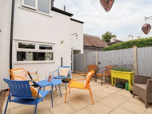 Terrace/patio - 91 Main Street (Frodsham)