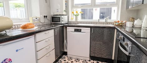 Fridge, dishwasher, electric kettle, toaster