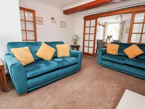 Living area - 91 Main Street (Frodsham)