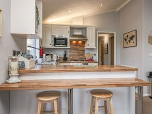Fridge, dishwasher, electric kettle, toaster