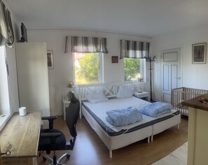 Ferienhaus | 5 Schlafzimmer, Bügeleisen/Bügelbrett, kostenloses WLAN