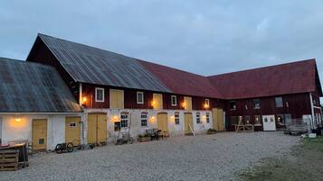 House | Bahagian luar