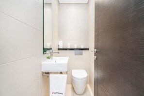 1 bedroom - Exquisite 1 Bedroom Marina View (Dubai)