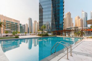 Apartment, Smoking | 3 bedrooms - Big Bright Luxury Marina View Apt Near Beach (Dubai)