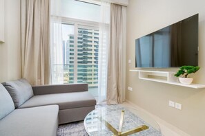 1 bedroom - Soothing 1BR at Downtown Dubai Business Bay (Dubai)