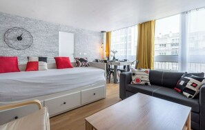 Interior - T3 B&B INN TGV RER B&C Balneo Wifi Netflix (Massy)