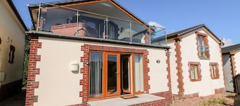 Hazelwood Lodge
