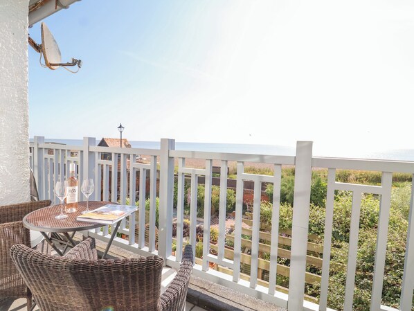 Property grounds - Runton (Aldeburgh)