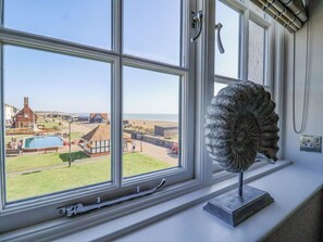 Interior - Runton (Aldeburgh)