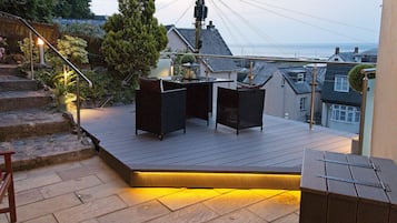 Cottage | Property grounds