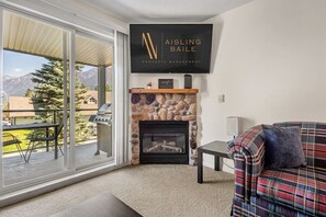 智能電視、壁爐