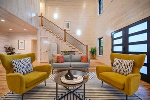 Smart TV y chimenea