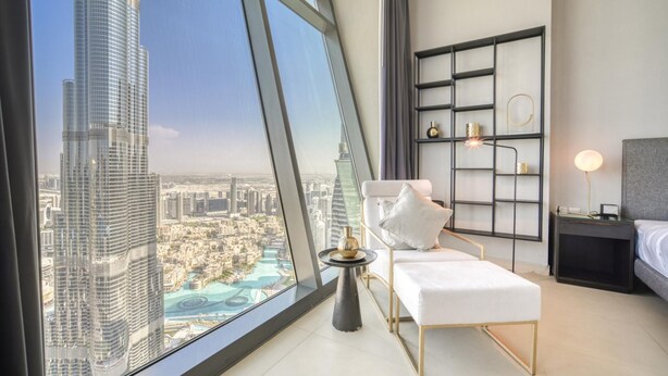 House, Smoking - Contemporary Apt With Burj Khalifa View (Dubai)