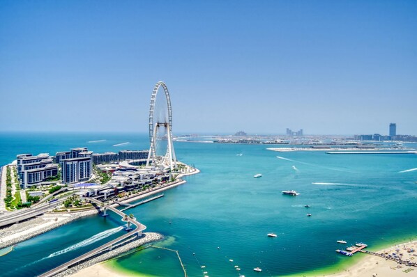 Apartment, Smoking | 3 bedrooms