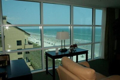 Three-Bedroom Suite - Seaside Resort by Capital Vacations

