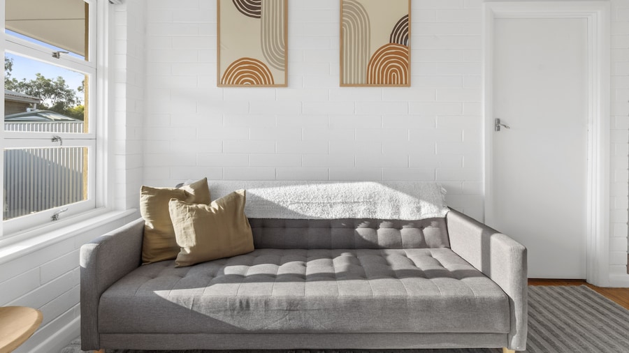 Prickly Pear Stays - Plympton