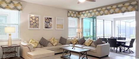 Maison, plusieurs chambres | Coin séjour